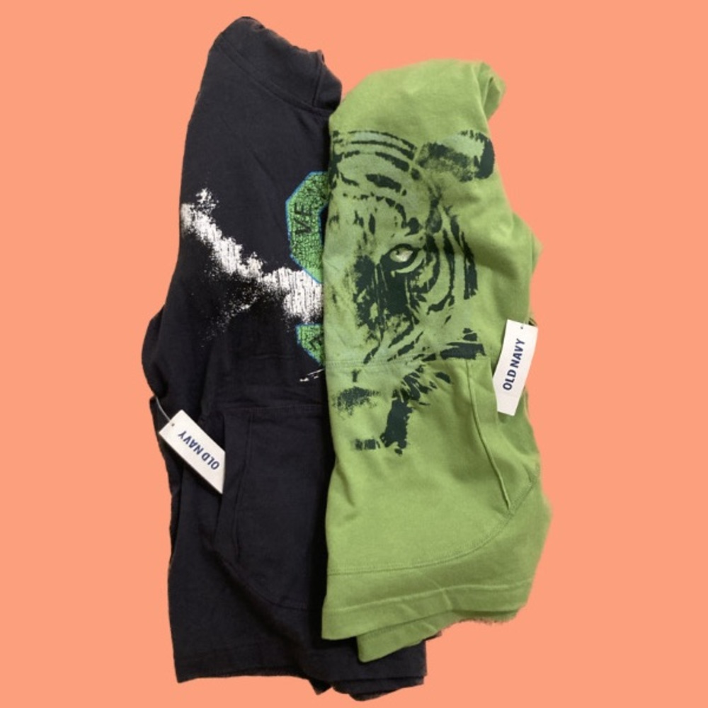 Old Navy Boys Graphic Long sleeve Hoodies Size 6-7